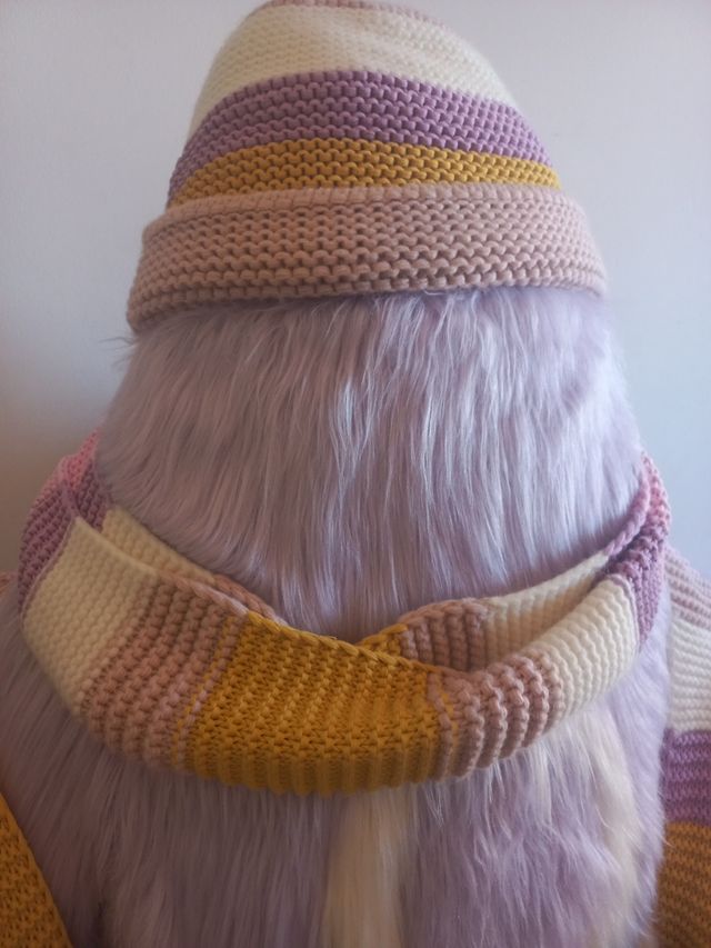 Muñeco Peluche gigante Benetton morado