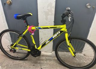 Bicicleta Amarilla Fosforescente 
