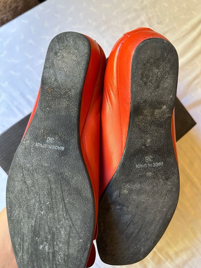 Bailarinas rojas Línea Joven talla 38 con flor