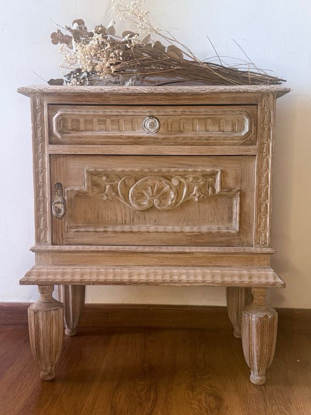 dos mesitas  de noche de roble