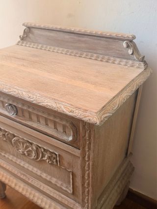 dos mesitas
 de noche de roble con cajón