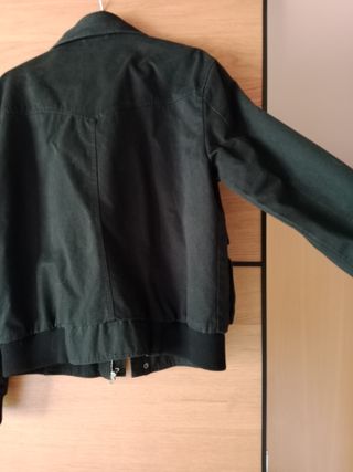 Chaqueta H&M Negra con Bolsillos
