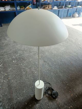 Kartell Lampara 