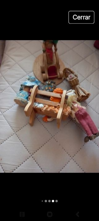 Bambole in legno fatte a mano