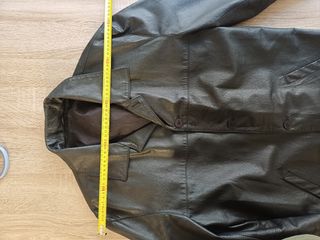 Chaqueta de cuero negra
