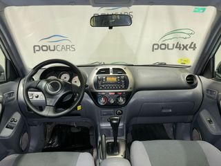 Toyota RAV4  3p VVTI AUTO