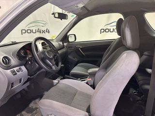 Toyota RAV4  3p VVTI AUTO