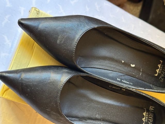 Zapatos de salón Marypaz negros talla 39