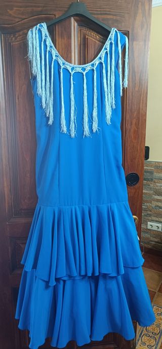 Vestido flamenco azul con flecos