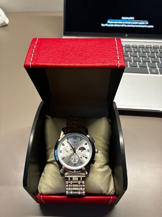 Reloj Longbo Plateado y Blanco