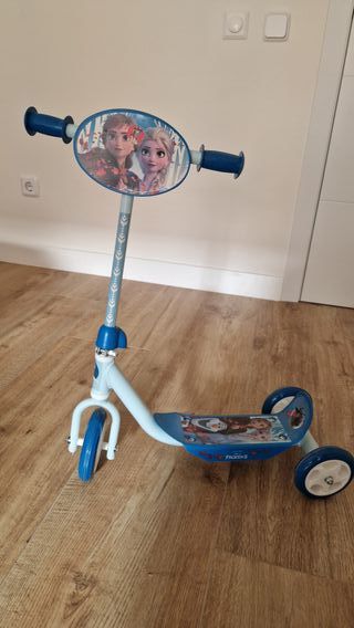 Patinete infantil Frozen