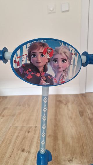 Patinete infantil Frozen