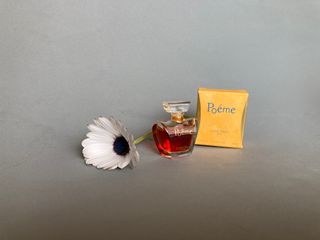 Miniatura fragancia POÊME, de Lancôme