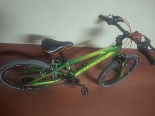 Bicicleta Mérida infantil MTB aluminio 20''