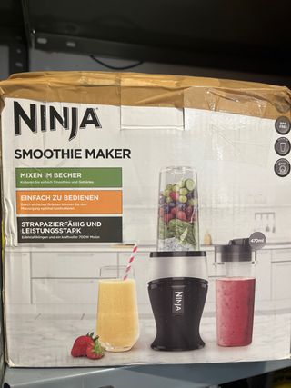 Ninja Smoothie Maker 700W
NUEVO SIN ESTRENAR