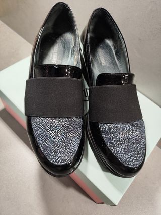 Zapatos de piel negros