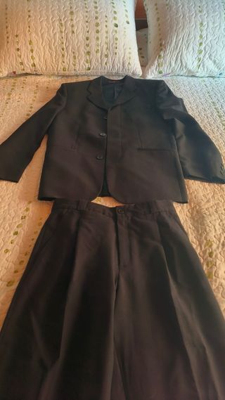 Traje Burberry Negro Talla M