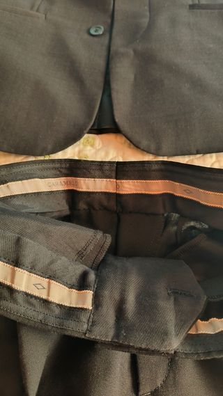 Traje Burberry Negro Talla M
