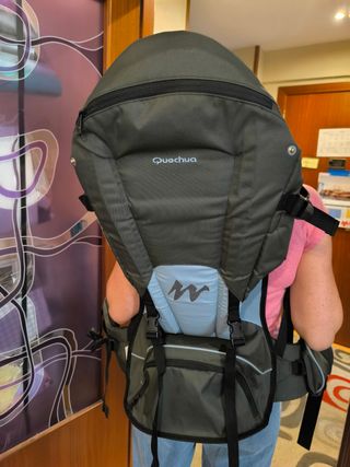 Mochila portabebés Quechua