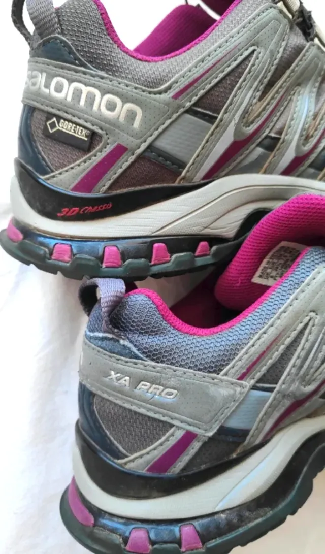 Zapatillas mujer Salomon XA Pro Gore Tex talla 39.