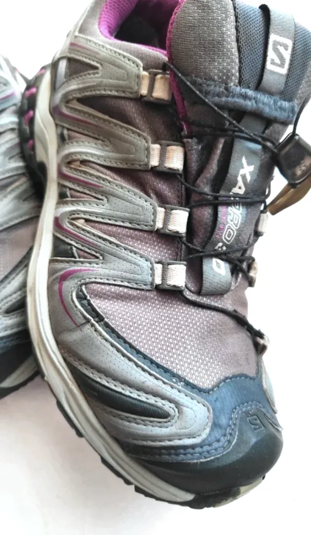 Zapatillas mujer Salomon XA Pro Gore Tex talla 39.