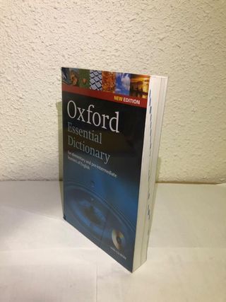 Oxford Essential Dictionary and CD-ROM Pack 2E:...