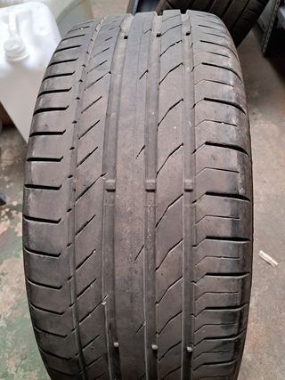 Continental 235/50 R18 97V Neumático
