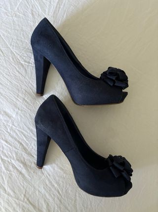 Zapatos de tacón azul marino talla 38
