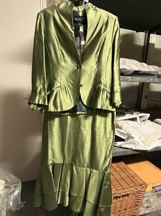Traje Elegante Brunello Cucinelli Verde