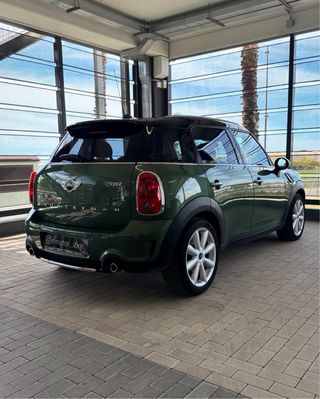 MINI Countryman 2016