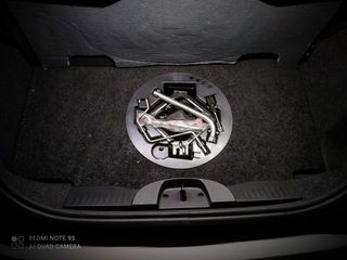 Plástico Rueda Repuesto Abarth 500 / 595