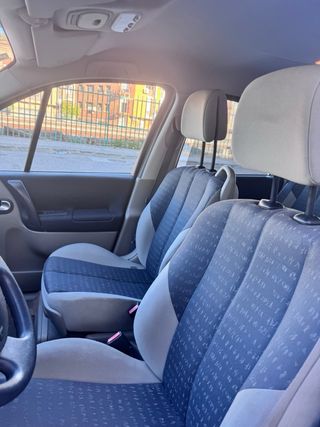 Renault Scenic 2003