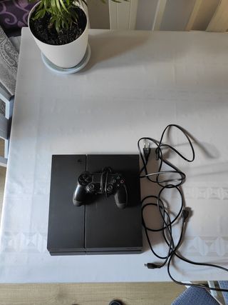 PS4 (PlayStation 4) 500Gb Negra con Mando y TLOU 2