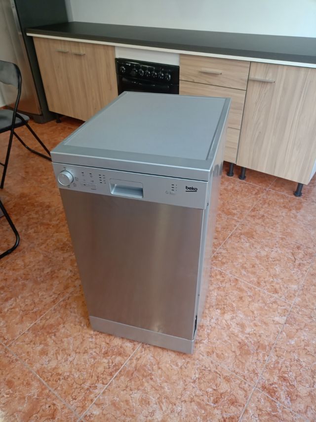 Lavavajillas Beko 45cm