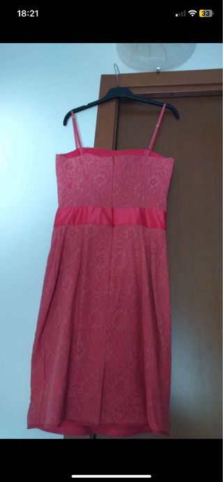 Abito elegante donna rosa con pizzo