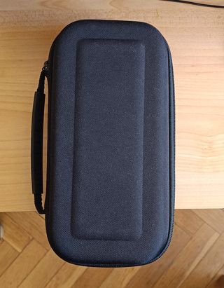 Mando para Nintendo Switch y funda rígida 