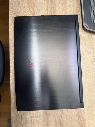 Portátil MSI Gaming GF63 Negro.