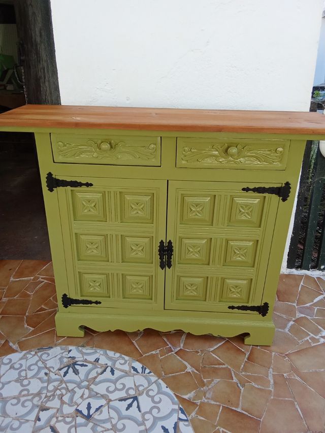 Taquillón restaurado madera