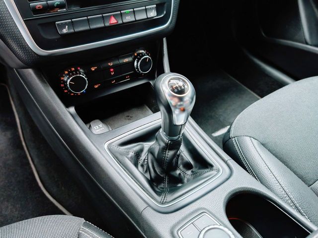 Mercedes Clase A 180 BlueEfficiency Style 122CV 