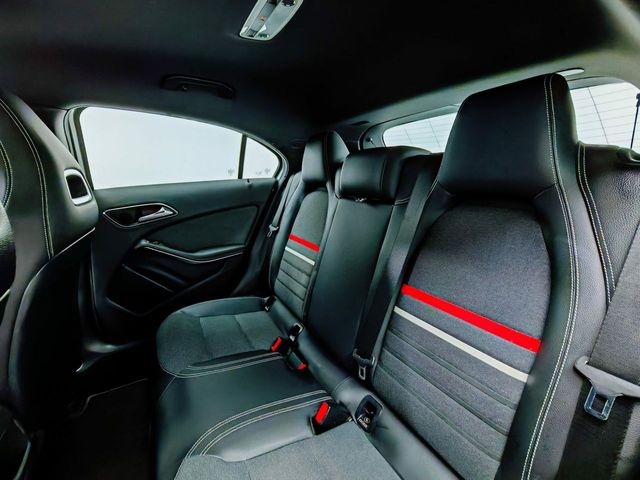 Mercedes Clase A 180 BlueEfficiency Style 122CV 