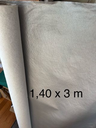 Tela polipiel 1,40 x 3 m. Color plateado 