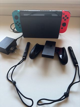 Nintendo Switch Azul y Rojo