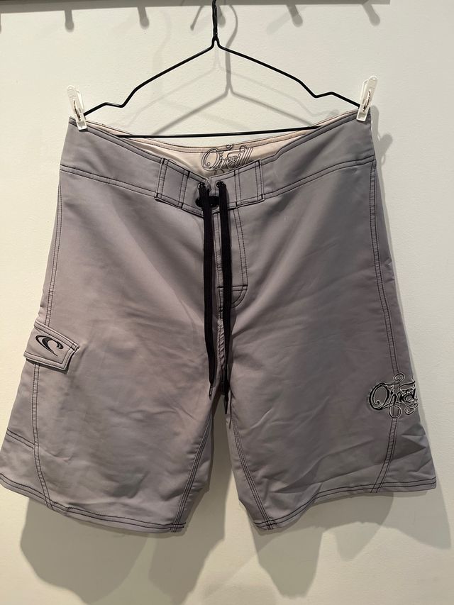 Bermudas O'Neill grises surferas
