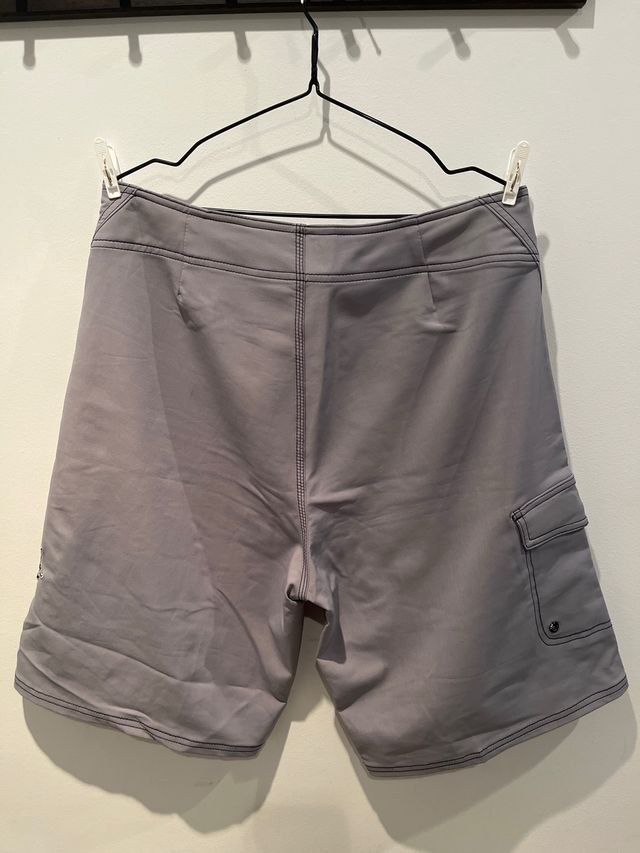 Bermudas O'Neill grises surferas