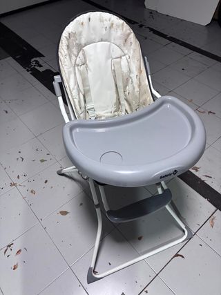 Trona de mesa Safety 1st