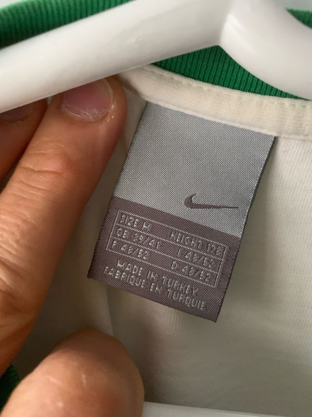 Camiseta Nike Basket Vintage