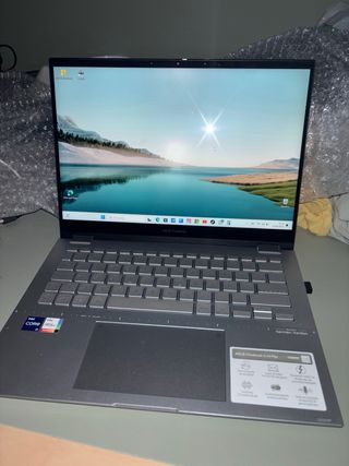 Portátil ASUS Vivobook Gris