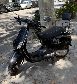 Vespa S 50cc Negra