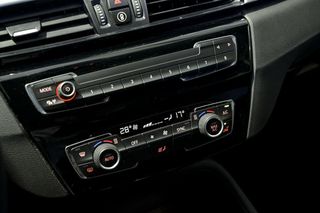 BMW X1   sDrive18dA Corporate 