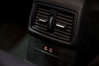 BMW X1   sDrive18dA Corporate 